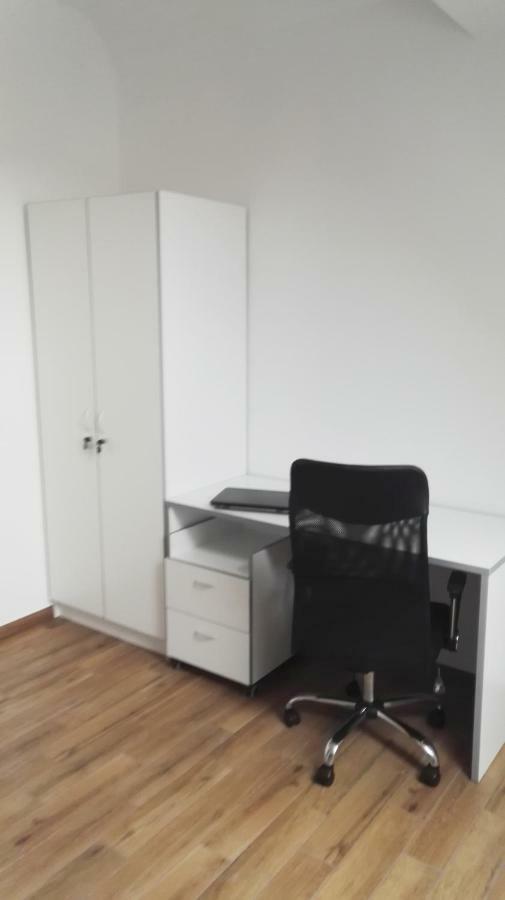 Bajta Na Obzidju Apartment Maribor Bagian luar foto